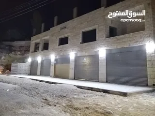  4 مخزن للايجار مساحه 60 متر في شفا يدران
