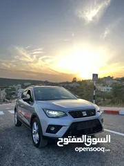  4 سيات ارونا