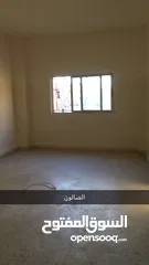  7 شقة طابق اول للايجار حي الحسين