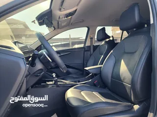  11 كيا نيرو 2022