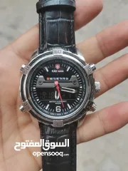  1 ساعات رجاليه للبيع