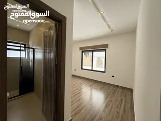 13 شقة ارضية للبيع في مرج الحمام مع ترس و بتشطيبات مميزة