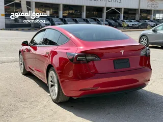  18 تسلا MODEl مج 3 موديل 2021 ستاندر بلس خمري داخل ابيض بحالة الوكاله فحص كامل حرره