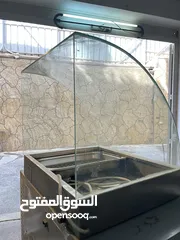  5 عده مطعم شاورما مستعمله بوضع ممتاز و سعر حرق