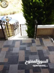  6 شقة أرضية مميزة للبيع في دير غبار 180م مع ترسات 45م تشطيب سوبر ديلوكس لم تسكن