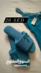  21 أحذية shoes