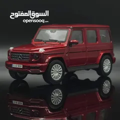  8 مجسمات قياس 1\24 منوعة يوجد مرسيدس وبي إم دبليو وبورش وفيراري وداتسون والكثير من السيارات الكلاسيكية