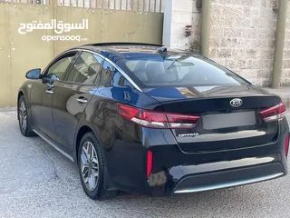  5 KIA Optima 2020
