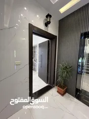  12 شقة ارضية لقطه في طريق المطار بتشطيب فندقي
