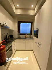  4 Direct Sea View Apartment, Jebel Sifah  شقة أمام البحر مباشرة، جبل سيفة