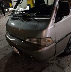  14 باص H100 موديل 2001 بسعر 3000 قابل للتفاوض