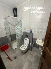  2 شقه نظام استوديو مفروش للايجار في الطيرة خلف مطعم لازورد الايجار دون وسيط