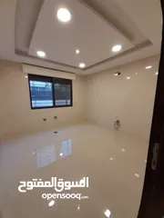  26 شقة جديده طابق ارضي مع كراج وحديقه مرج الحمام الظهير
