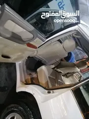  11 تويوتا لاند كروز موديل 2005