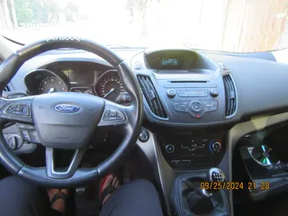  5 Ford Kuga 2018 diesel