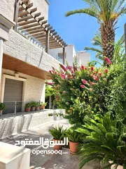  18 فيلا مفروشة للإيجار  ( Property 39606 ) سنوي فقط