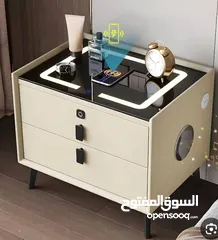  3 طاولة جانبية ذكية وعصرية    تصميم أنيق وحديث يناسب جميع الديكورات.  أبعاد مثالية: 50×40×46 سم
