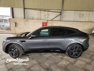  29 شانجان افاتار موديل 2023 AVATR 11 دفع كلي AWD وثنائي