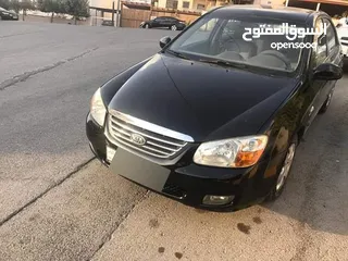  4 كيا سيراتو 2008 تم تنزيل السعر ل 4000  نهائي غير قابل للتفاوض
