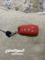  1 مفتاح فورد موستنج خليجي للبيع