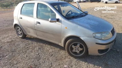  3 فيات بونتو 2005