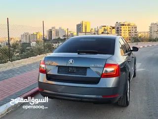  8 سكودا أوكتافيا موديل 2019 ديزل بقوة 2000 / جير أوتوماتيك  يد أولى 01 / عداد قليل حقيقي