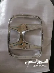  2 شعار هوندا للبيع ب 5 فقط