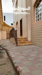  17 فيلا للايجار في العذيبة - Villa For Rent in Al Azaiba