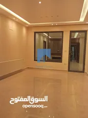  13 شقة فاخرة للبيع في الجاردنز  - قرب قاضي القضاة طابق ثالث مع روف دوبلكس 238م لم تسكن