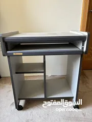  1 Computer table