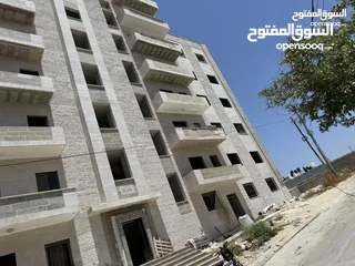  1 شقة أرضية بإطلالة مفتوحة وتشطيب مؤسس — فرصة لتصميم لمساتك الخاصة!
