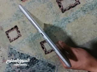  7 آيباد جيل ثامن للبيع iPad 8 بمساحه 128 جيجا باقل سعر ،للبيع فقط
