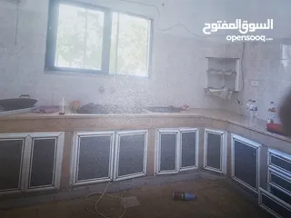  5 منزل للبيع