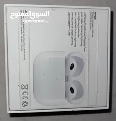  6 ‏AirPods (3rd ‏Generation) with ‏Lightning Charging ‏Case