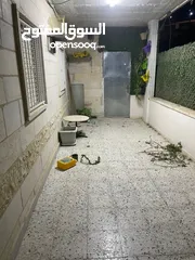  4 بيت للبيع طابو