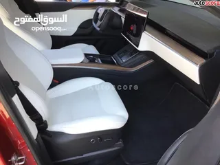  14 تيسلا X. الشكل الجديد اتسكور    87 +B.