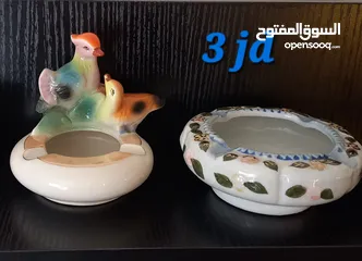  3 ادوات منزليه تراثيه . إبريق شاي،  سكريه وإبريق حليب، سيراميك، طلاء ملون  مضيفه