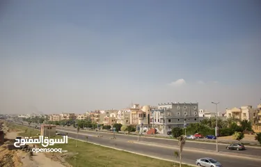  2 شقه للبيع استلام فورري في أرقى أحياء مدينة العبور (الحي السابع )