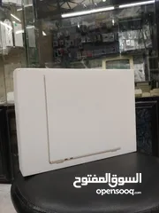  3 جهاز ابل ماك بوك اير 2022 معالج M2