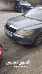  2 سكودا اوكتافيا موديل 2011 اصل عمومي ترخيص لغايه شهر 10 مطور 1600 ديزل جير عادي السياره