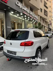  4 فوكس فاجن تيجوان 2012 بنزين متور 2000 تيربو 4x4 فتحة سقف بانوراما فرش بني مميز عداد قليل فحص ممتاز