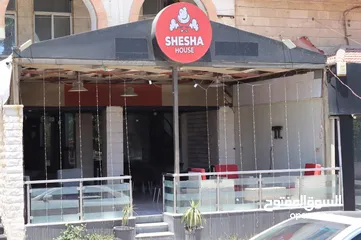  3 محلات تجارية للبيع او الايجار في شارع الجامعة اليرموك منطقة مميزة و معروفة