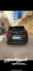  3 Hyundai Tucson عداد 80 بويه شركة بحاله الوكاله فللللللللل بدون فتحه  5 عدسات led  هوك  بصمه