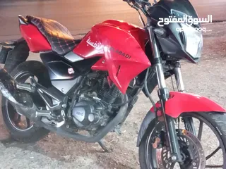  8 دراجه هيرو اكستريم