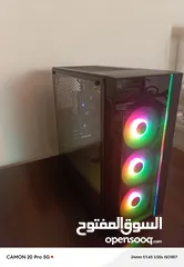  4 كمبيوتر العاب بحالة ممتازه السعر قابل للتفاوض