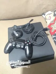  2 بلاستيشن 4 سليم معدل بتقدر تختار اي عشرين لعبة بدك اياهن بحالة ممتازه