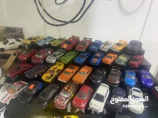  25 مجسمات سيارات