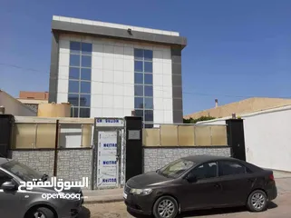  3 مبني اداري للبيع بحي الاندلس