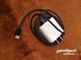  8 ايباد برو 256 جيجا M4  انش11وكاله كفاله شغاله لا 2026 4 كفالة شرق أوسط مع كامل أغراضه