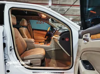  14 كرايسلر 300C 2012 ليمتد فل بانوراما بسعر 14000 الف دينار قابل للتفاوض